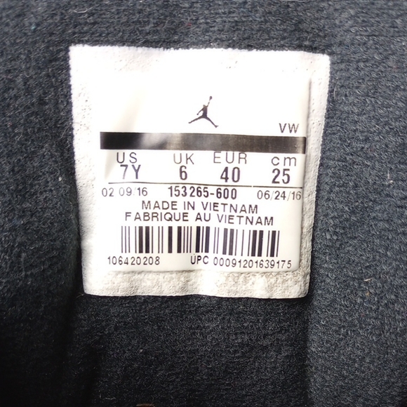 Nike Air Jordan 12 Retro “Gym Red” Sneakers,Men Size 7,Size 7 Y - Picture 8 of 10